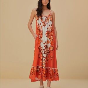 Farm rio Cream Aura Maxi 
55% Linen 45% viscose